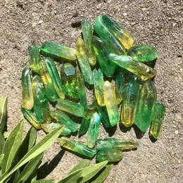 Dekorativa figurer 3-6 cm 100g Angel Aura Crystal Point Wand Clear Quartz Green Yellow Titanium Healing Gem Electropated For Prossale