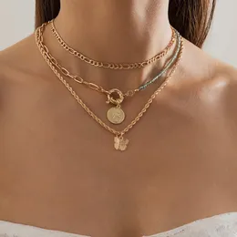 Choker Chokers Fashion Butterfly Halsband Kvinnor 2023 Guldkedjor Pärlor Halsband Uttalande Multi-Layer Hip Hop smycken Tillbehör gåva