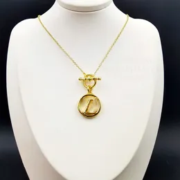Collana LW Baby CIRCLE per donna designer Placcato in oro 18 carati lusso stile classico di altissima qualità da banco Non sbiadire mai il regalo squisito 007