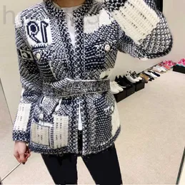 Женские свитера дизайнер осень зимняя элегантная классическая леди вязаный кардиганский свитер для женской одежды улицы 2 цвета fxo0