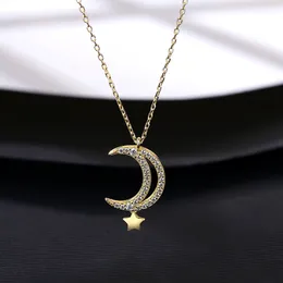 18k Gold Plating Moon Star S925 Silver Pendant Necklace Sweet Fashion Temperament Women Shiny Zircon Halsband Utsökta smycken Tillbehör