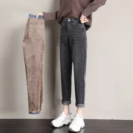 Kvinnors jeans vinter jeans för kvinnor sammet tjock varm denim byxor hög midja fleece mamma jeans baggy vintage bred ben harem denim byxor 230222