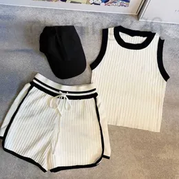 designer Women's Two Piece Pants knitted Short Set Sleeveless knit Vest Girl Elastic Waist Tracksuits Sweat Suit F118