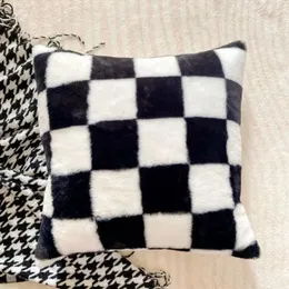 Wholesale Light Luxury and Simplicity Pillow Chessboard Plaid Black and White Elegant Nordic Cushion Villa Sofa Tufted Pillow
