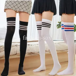 5PC SOOCKS HOSIERY 3ペア圧縮ソックスサッカーサッカーストッキングストライプ長靴