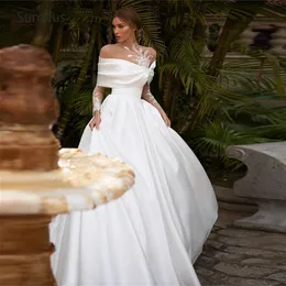Vintage br￶llopskl￤nning a-line applikationer spetsfl￤ck se genom l￥nga ￤rmar 2023 brudkl￤nningar mantel de mariage vestidos de novia