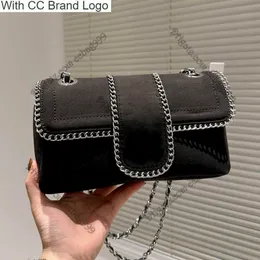 Borse a tracolla CC Borse da donna con patta a spalla francese Vera pelle Nero Marrone Khak Borse di lusso Borsa di design Capacità lager Hardware argento Borsa a tracolla Pouc