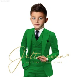 Completi di abbigliamento Casual Green Boys Suit Wedding 3 pezzi Tuxedo Party Kids Giacca formale Pantaloni Gilet Risvolto con visiera Fashion Outfit per bambino W0222