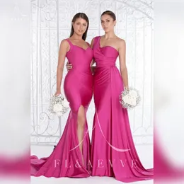 Abiti da festa Abito da damigella d'onore in raso fucsia Donna Sirena Cinghie senza spalline per le donne 2023 Abito da sposa elegante con spacco laterale 230221