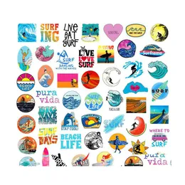 Bilklistermärken Surfing 50st Lot Summer Beach Laptop Skateboard Guitar Lage Case Motorcykelcykelgraffiti Vattentät PVC Drop Delivery Dhydi