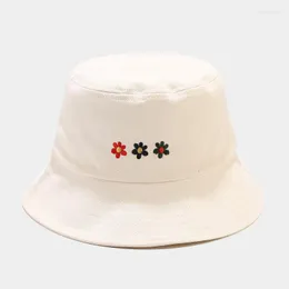 BERETS 2023 Four Seasons Cotton Flower Embroidery Bucket Hat Fisherman Autdoor Travel Sun Cap for Men and Women 03