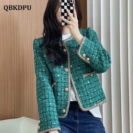 Jackets femininas Design chique lantejas de tweed verde tweed jaqueta cortada feminino buttons de moda coreana casaco curto vintage luxury chaquetas de mujer 2302222