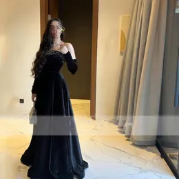 Black Velour Evening Dresses 2023 Modern Strapless Sleeveless Beading Prom Gowns A-Line Floor Length Vestidos De Ocasion Formales