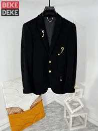 남자 양복 블레이저 스프링 비즈니스 캐주얼 블랙 슈트 재킷 남자 고급 패션 슬림 한 사무실 맨 블레이저 싱글 브리즈 디자이너 재킷 230222