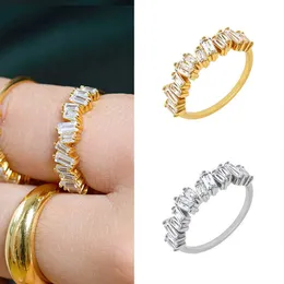 Anéis de banda Banhado a ouro 24k/prata Anel de cristal requintado para mulheres Luxo casamento feminino Luxo europeu Rock Punk Jóias da moda G230213