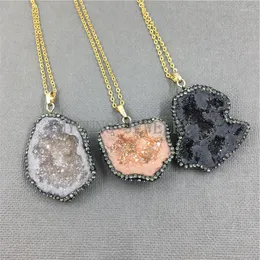 Pendant Necklaces MY1033 Freeform Agates Druzy Geode Pave Rhinestone Abalone Shell Necklace With Gold Color Chain Kolye