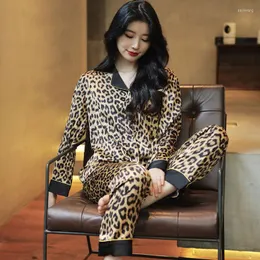 Женская одежда для сна атласная пижама Установите женщины 2PCS Femme Sexy Leopard Shirtan