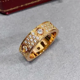 Z bocznymi kamieniami sprzedający markę 925 Sterling Silver Love Ring Para męska Para Męska Klasyczna moda luksusowa biżuteria 230224