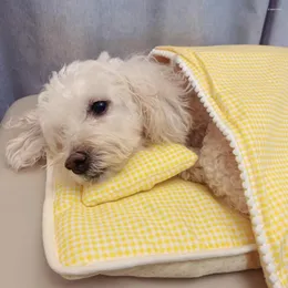 犬のアパレルスリーピース温かいペットキルトベッドパッド秋と冬の綿の格子縞の猫睡眠快適なベッドハウス