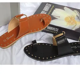 Slippers XPAY 2023 Summer Woman Flip Flops Flat Sandals Open Toe Fashion Rivet Outdoor Shoes Pantuflas Mujer Plus Size 43