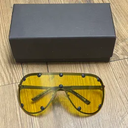 Överdimensionerade wrap solglasögon för kvinnor studerande svart gula solglasögon designers solglasögon nyanser occhiali da sula glasögon uv400 glasögon med låda