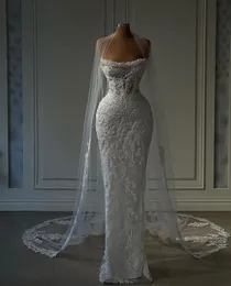 Eleganti abiti da ballo a sirena senza maniche Bateau 3D Pizzo Perle Appliques Paillettes Lunghezza pavimento Celebrità Diamanti Abito da sera Abiti da sposa Plus Size Custom Made