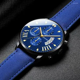 Wristwatches Mens Luxe Top Merk Horloges Militaire Sport Lederen Band Quartz Horloge Mannen Mode Toevallige Kalender Klok Relogio Masculinow