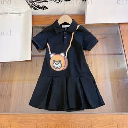 2023SS Girls Blackl Dress Sukienka z krótkim rękawem High-end Girls Polo Sukienki Summer Princess Dress Marka projektant dzieci plisowana sukienka 90-160cm mody spódnice