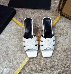 23S Lüks Tasarım Kadın Sandal Yüksek Topuk Slide Slayt Ayakkabıları Tribute Nu Pieds Deri Sandalet Patent Deri Lüks Tasarım Yaz Sandalleri 35-41Box