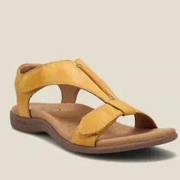 Sandały Bkqu Sandały Letnie dla kobiet Buty ortopedyczne Pu skóra stała kolor Casual Ladies Mash Modna plaża Sandalia Z0224