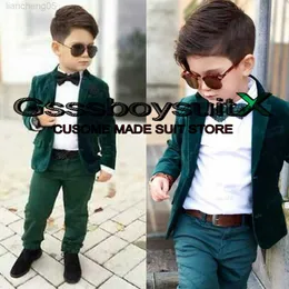 Kleidungssets für Kinder, Jungen, 2-teilig, Slim-Fit, grüner Samt, Hochzeitskleidung, Bräutigam-Kleidung, Smoking, maßgeschneidertes Kinder-Blazer-Jacken-Set W0224