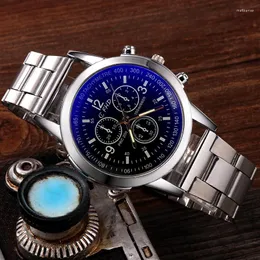 Orologi da polso Orologio da uomo al quarzo Casual Luxury Orologio da polso in acciaio inossidabile pieno Relogio Masculino Orologi in vetro blu Mens Relojes Erkek Kol