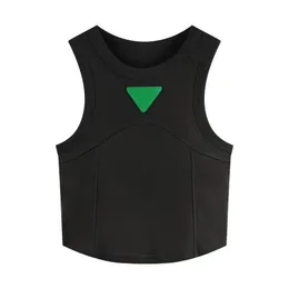 Vest Tank Tops Sexiga västar Kvinnor Vita tankar Kvinntankar Cami Tank Summer Sport Yoga ärmlösa brev Tryckt kvinnor Kläder Skjorta Skjortor Lätt att bära och ta av