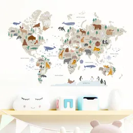 Naklejki ścienne kreskówka duża mapa świata zwierzęta dzikie akwarela winylowe naklejki drukuj pokój dla dzieci wnętrza wnętrza domu 230225