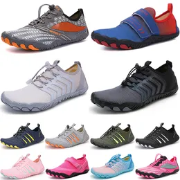 Homens mulheres esportes aqu￡ticos Sapatos de ￡gua de ￡gua branca cinza azul rosa ao ar livre sapatos de praia 046