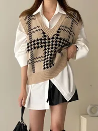 Women's Vests Abrini Sweater Vest Women Japan Preppy Style Knitted V-neck Tanks Tops Oversize Pullovers Sweater Vest For Women Spring 230225