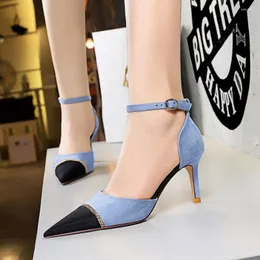 Klänningskor BigTree Fashion Metal Chains Women Pumpar Elegant Point Toe Ankle Strap High Heels Spring Summer Female Party