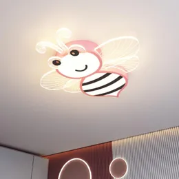 Luzes de teto Room Luz simples quarto moderno quarto criativo Dragonfly Jardim de infância LED Luminária Montada na superfície LuminAireceinging