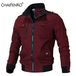 Jaquetas masculinas jaqueta de bombardeiro masculino moda casual windbreaker casaco masculino mola spring de outono stand slim jaqueta militar 230225