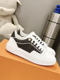 Scarpe di lusso Designer di marca di moda Sneakers Scarpe da uomo da donna unisex in vera pelle