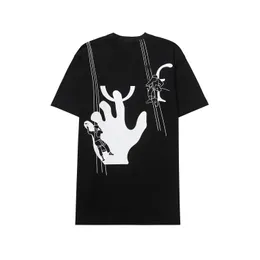 Nya m￤ns T-shirts T-shirts Slim-Fit kort￤rmad bomulls andningsbar t-shirt toppdesigner lyxbrev tryckt skjorta 2023 Spring and Summer High Street Casual Men's Wear