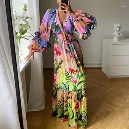 Casual Kleider 2023 Vintage Blumendruck Sexy Tiefem V-ausschnitt Frauen Lange Urlaub Kleid Böhmischen Afrikanische Party Sandstrand