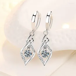Hoopörhängen Huggie Geometric Twist For Women olika tillfällen smycken 925 Silver Zircon Blue White Pink Color Earringhoop ODET22