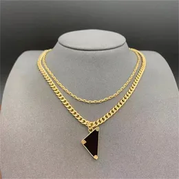 Silverdesigner Jewlery Gold Prad Halsband Kvinnor Menskedjor Evig symbolälskare Custom Pendant Tennis Chain Jewelry Black White Pendant Triangle Halsband