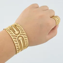 Bangle Dubai armband för kvinnor Mellanöstern guldfärg etiopisk designarmband bröllop brud smycken afrikansk födelsedagspresent