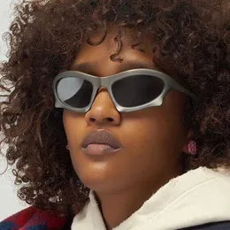 Okulary przeciwsłoneczne 2022 luksusowej marki Steampunk okulary przeciwsłoneczne dla mężczyzn Outdoor Sports gogle kobiety Party Retro Bat prostokątne okulary przeciwsłoneczne damskie odcienie G230225