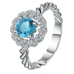 Bröllopsringar Vackra vita och blå kubiska zirkoniume lady blommor ring silver färg utsökta band engagemang för kvinnor anel