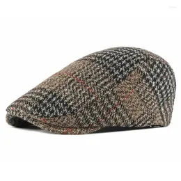 Berets 2023 Acryl Herfst Winter Tryb Joker Plaid Krantenverkoper Caps Platte Pet Mannen en Vrouwen Schilder Baret Hoeden