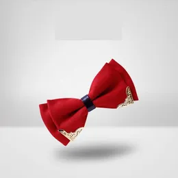 Bow Ties High Quality Men Red Bowtie Fantastisk för partiets herrtillbehör Lyftiga slips Formell kommersiell kostym bröllopsceremoni