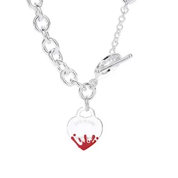 مصمم العلامة التجارية Tiffays Love Netclace Female CNC Steel Seal Letter Blue Red Pink Black Black Glue Glue Peach Heart Chain مع شعار